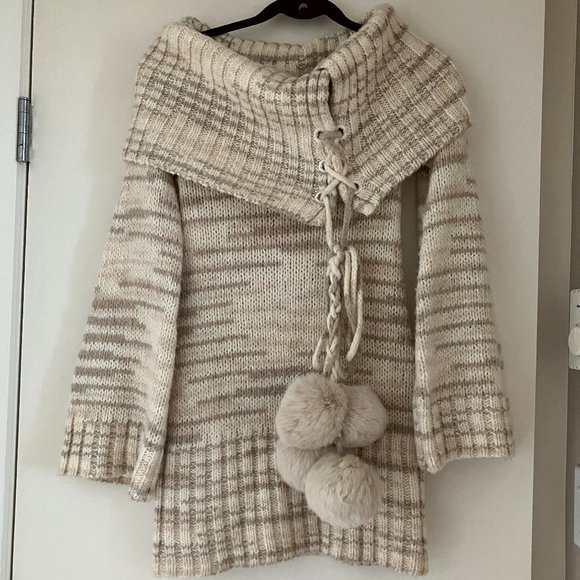 Jennifer Lopez Sweater Very warm Size XS - Picture 1 of 7